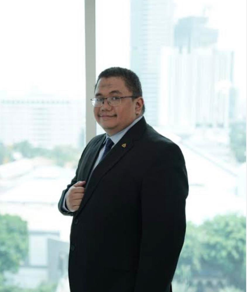 Dr Roswin Rosnim Djafar