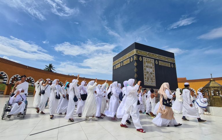 Cara Memilih Agen Travel Haji Terdekat
